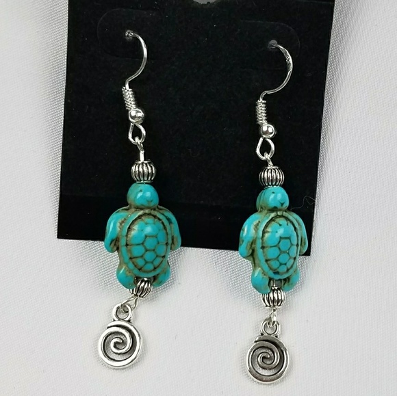 Jewelry - Turquoise Turtle Spiral Silver Earrings